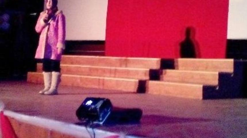 Hayrabolu&rsquo;da, İstiklal Marşının Kabul&uuml; Ve Mehmet Akif Ersoy'u Anma Programı D&uuml;zenlendi