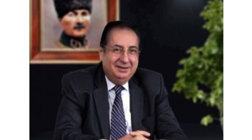 Başkan &Ouml;zcan, 14 Mart Tıp Bayramı&rsquo;nı Kutladı