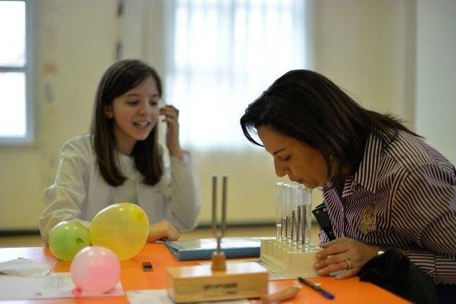 Geleneksel Anabilim G&uuml;n&uuml; Ger&ccedil;ekleştirildi 1