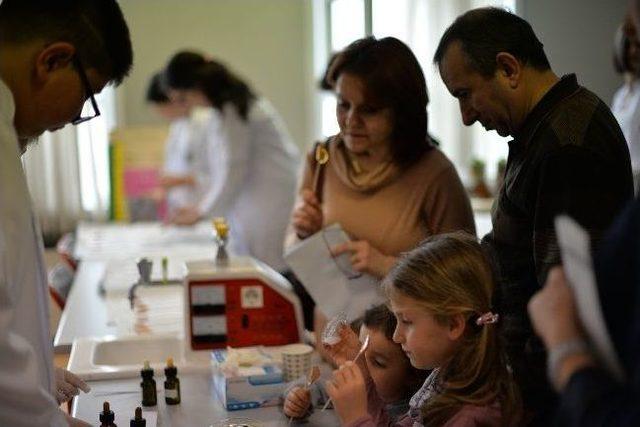 Geleneksel Anabilim G&uuml;n&uuml; Ger&ccedil;ekleştirildi 2