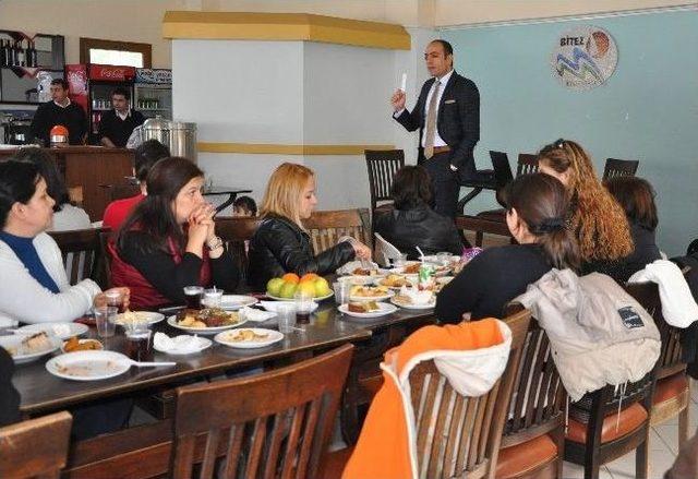 G&uuml;l&uuml;mser Mehmet Danacı Ortaokulundan Bayanlara &Ccedil;ay 2