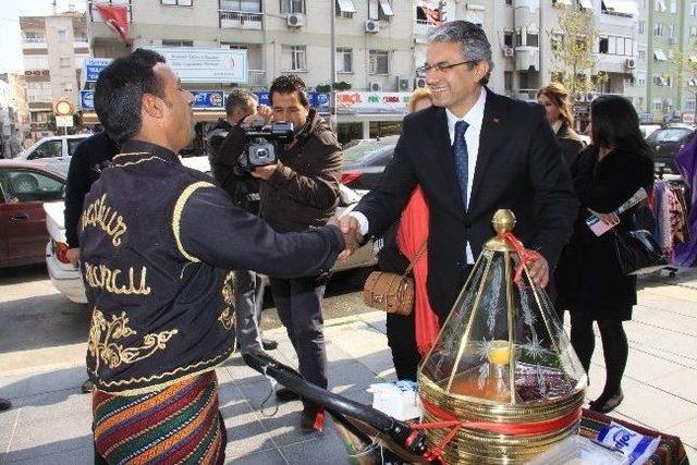 Chp'li Akpınar Emekçi Sözü Verdi