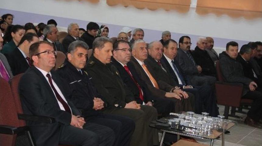 İstiklal Marşımızın Kabul&uuml;n&uuml;n 93.yıld&ouml;n&uuml;m&uuml;nde Tosya&rsquo;da Kutlama Programı D&uuml;zenlendi