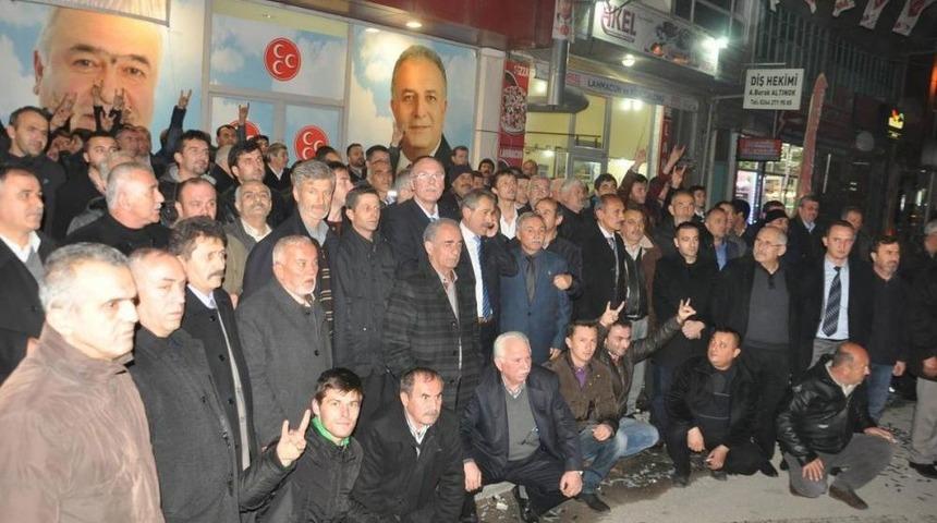 Yerel Se&ccedil;imlere Doğru
