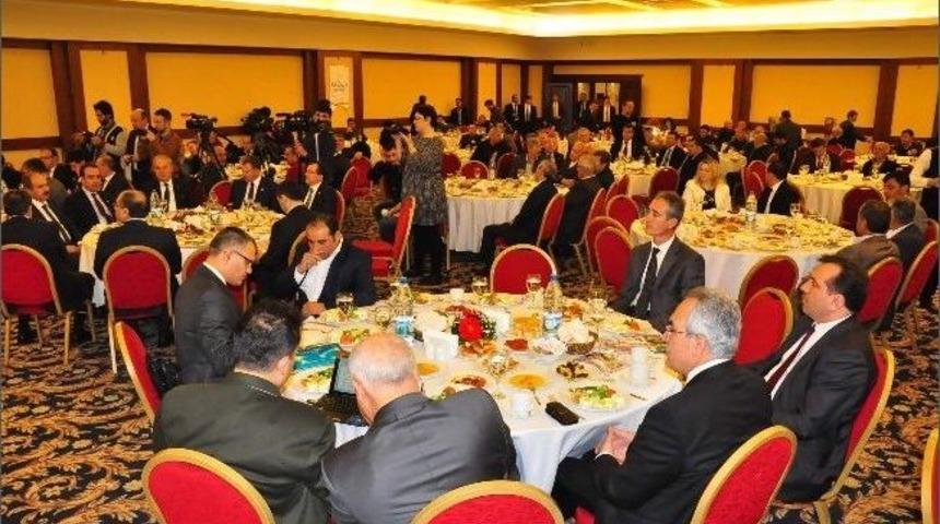 Bakan Eroğlu Stk'larla Bir Araya Geldi
