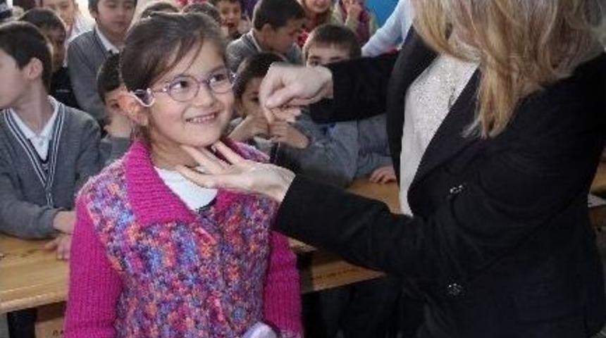 Minikler Hayata Daha G&uuml;zel Bakıyor