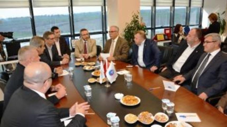 Belediye Başkanı &Uuml;lg&uuml;r G&ouml;khan&rsquo;dan &Ccedil;tso Y&ouml;netimine Ziyaret