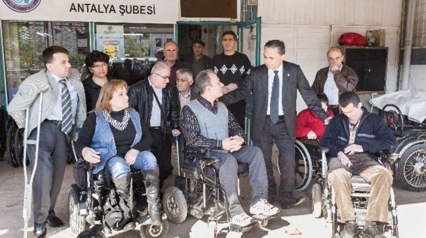 Chp Adayı Uysal&rsquo;dan Engellilere &Ouml;zel Projeler