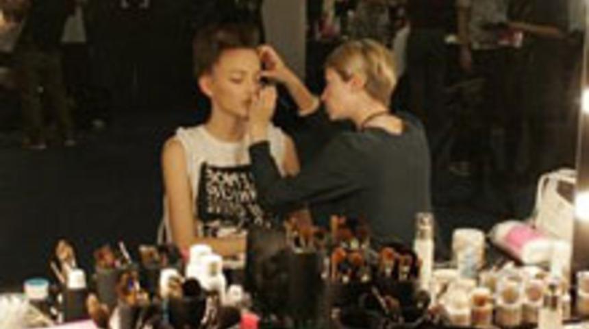 Makyaj Trendleri Burada!