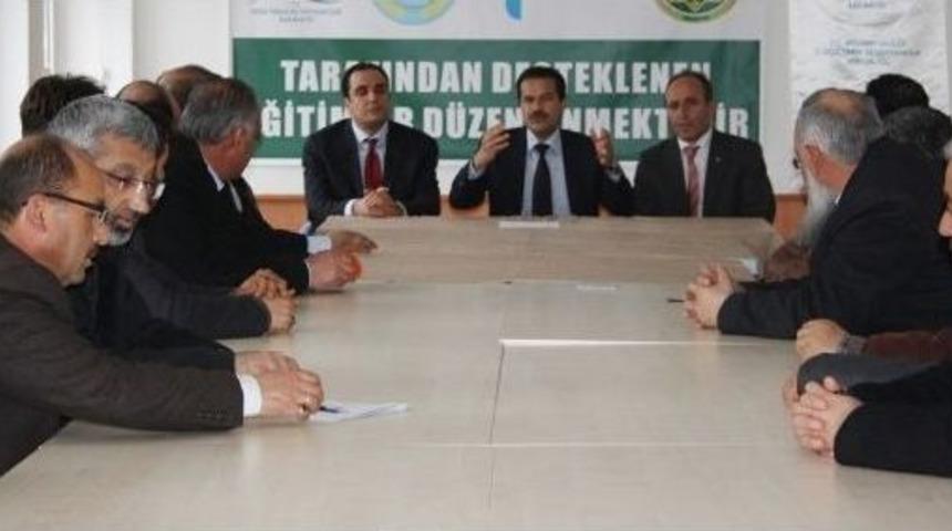 Aksaray'da Bitki Koruma &Uuml;r&uuml;nleri Bayilerine Eğitim