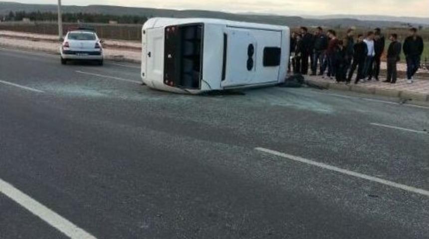 Batman Diyarbakır Karayolunda Kaza: 4 Yaralı