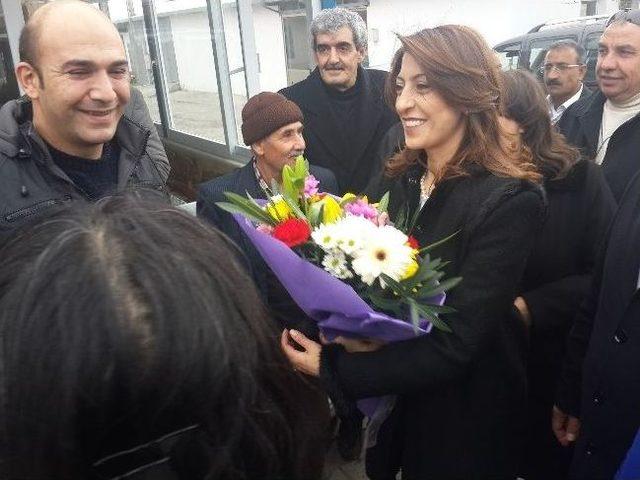 Ak Partili Keleş e Foça da Ulema Desteği 2