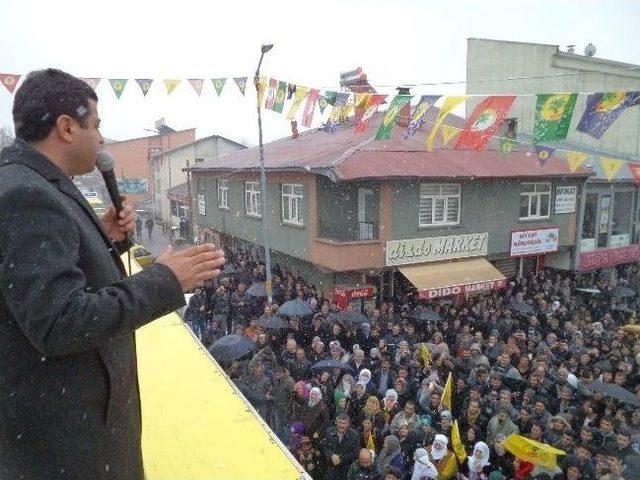 Bdp Eş Genel Başkanı Selahattin Demirtaş Varto’da