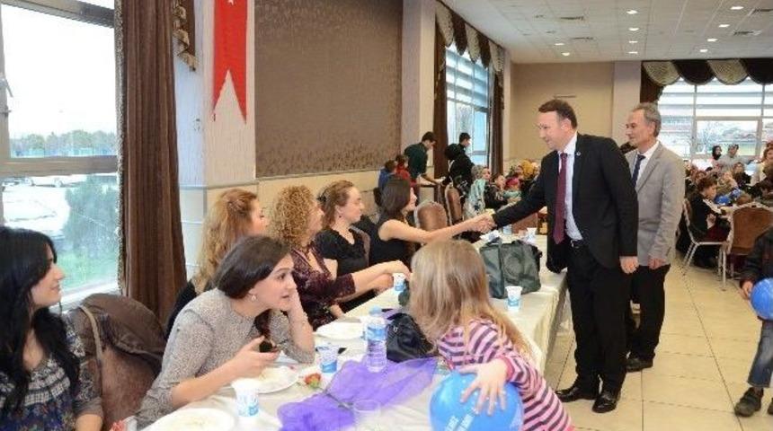 Arslanbey Okul Aile Birliğinden Kadınlar G&uuml;n&uuml; Kutlaması