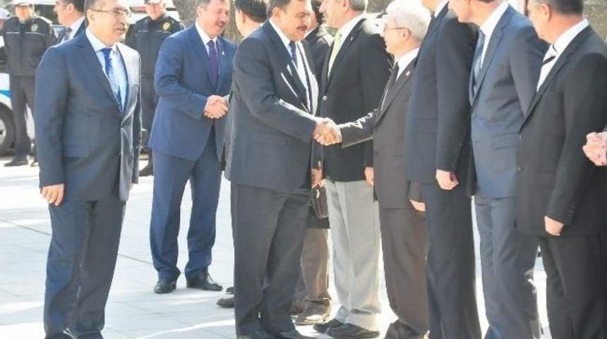 Bakan Eroğlu'ndan Vali Savaş'a Ziyaret