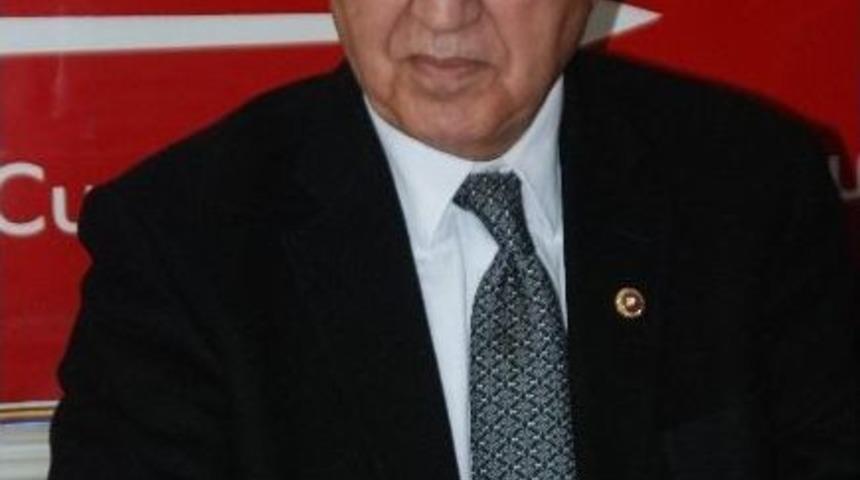 Loğoğlu: "t&uuml;rkiye Her Anlamda Geri Gidiyor"