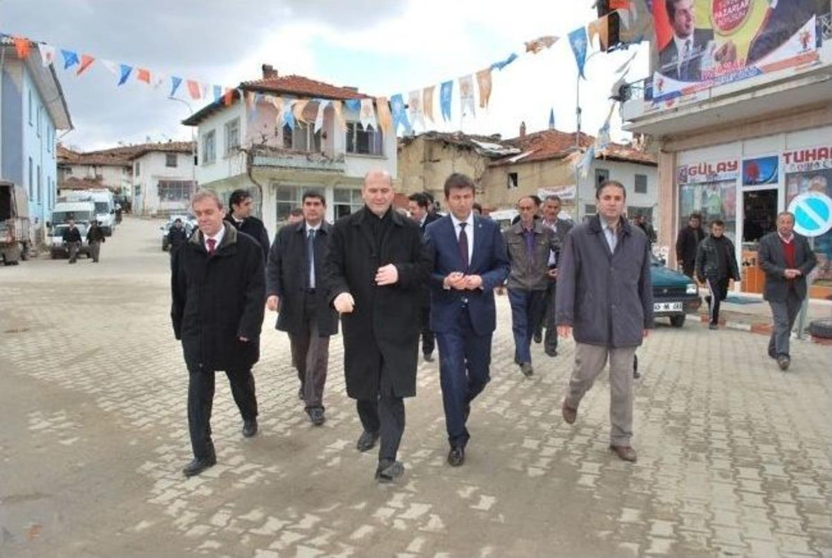 Ak Parti Genel Başkan Yardımcısı S&uuml;leyman Soylu Pazarlar'da