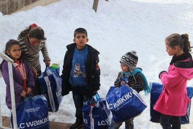 &ldquo;dokuz &Ouml;n&uuml;&rdquo; Ahlatlı &Ouml;ğrencileri Unutmadı 2