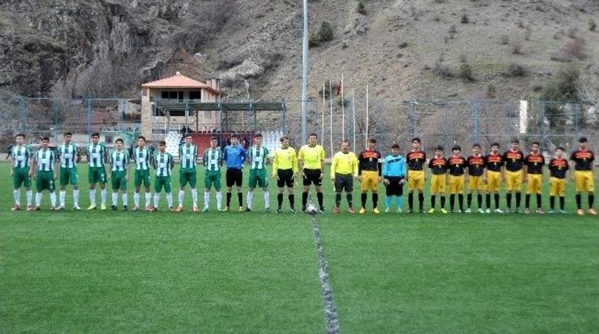 U-15 T&uuml;rkiye Şampiyonası Grup M&uuml;sabakaları G&uuml;m&uuml;şhane&rsquo;de Başladı