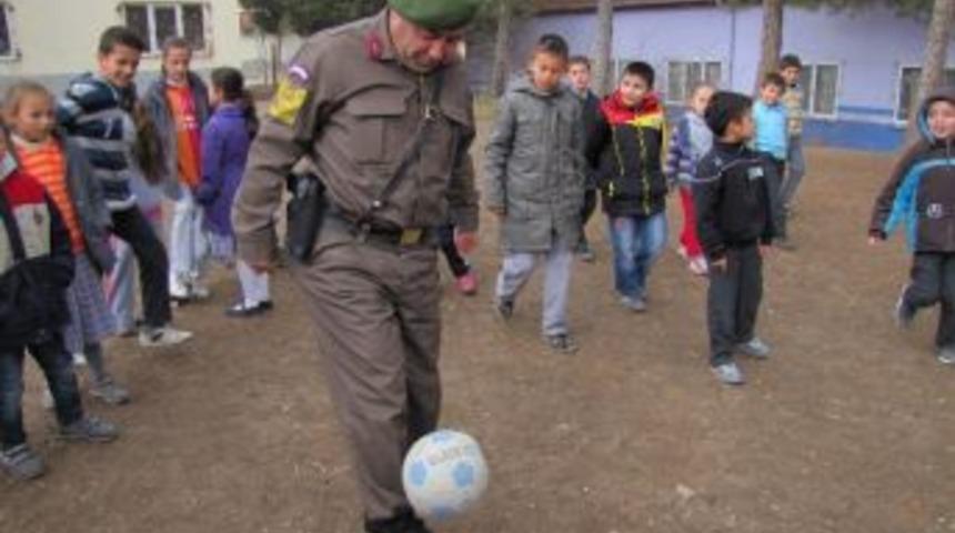 Top Cambazı Garnizon Komutanı