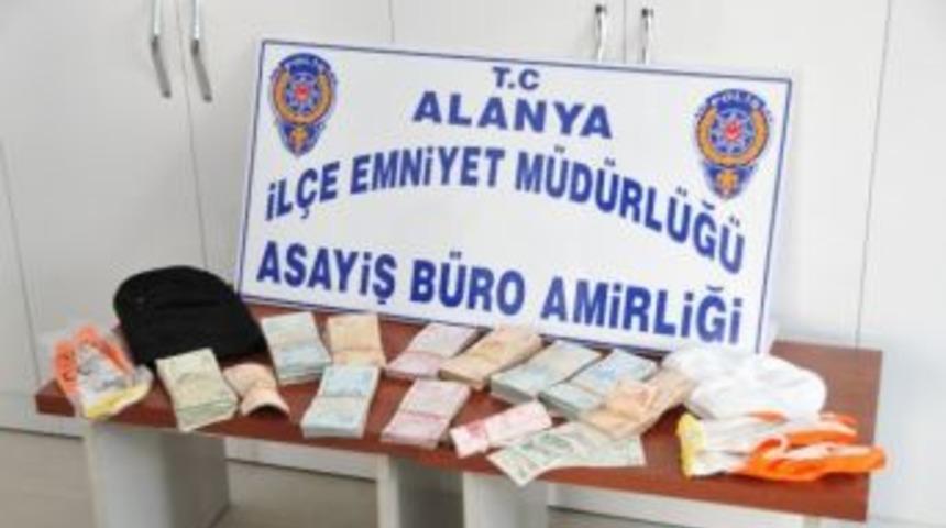 Yalancının Mumu Yatsıya Kadar Yandı