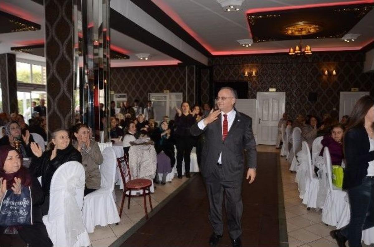 "dertleri Kentsel D&ouml;n&uuml;ş&uuml;m Değil, Rantsal D&ouml;n&uuml;ş&uuml;m"