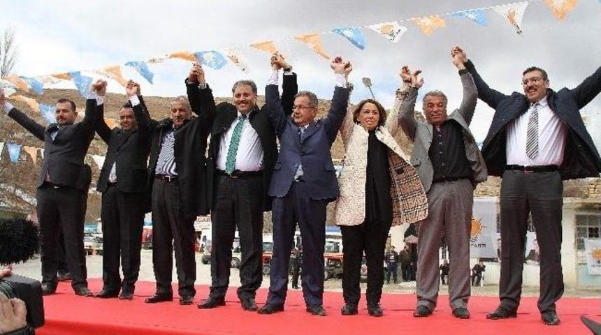 Ak Parti, Kuluncak'ta Miting Yaptı