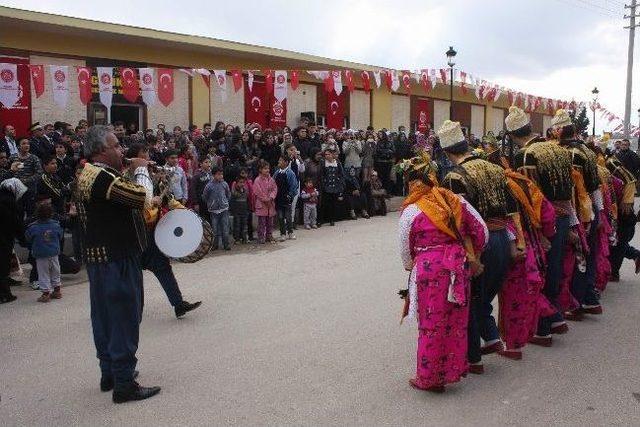 Gazikent Gençlik Merkezi Açılışı Yapıldı