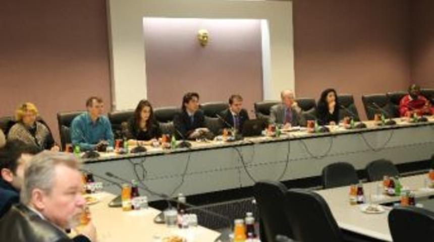 Amerikalı &Ouml;ğrenciler Eskişehir Sanayisini Yerinde İnceledi