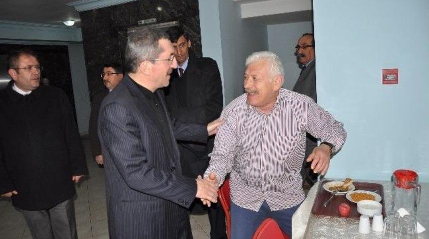 Başkan Vergili Huzur Evini Ziyaret Etti