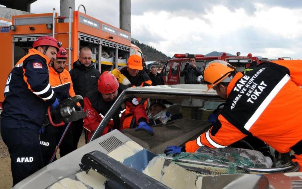 Tokat'ta Yaralı Kurtarma Ve Ilk Yardım Tatbikatı