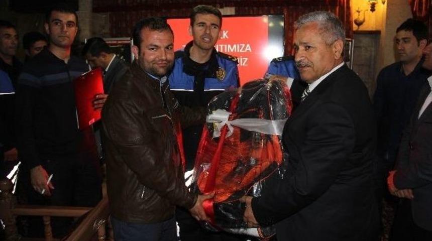 S&uuml;r&uuml;c&uuml;lere Bu Kez &Ouml;d&uuml;l Yağdı