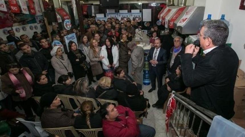 Chp&rsquo;nin Kuşadası Adayı Kayalı, Ege Mahallesi Se&ccedil;im Ofisi A&ccedil;tı