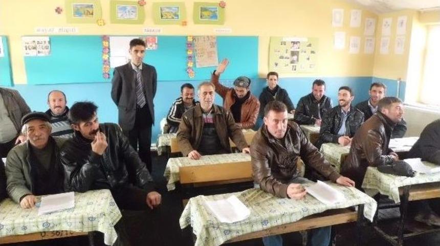 Arpa&ccedil;ay&rsquo;da Arıcılık Kursu A&ccedil;ıldı