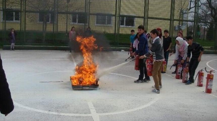 &Ccedil;ocuk Eğitim Merkezi&rsquo;nde Yangın Tatbikatı