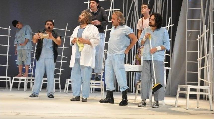 'guguk Kuşu' 3 İlde Sahne Alacak