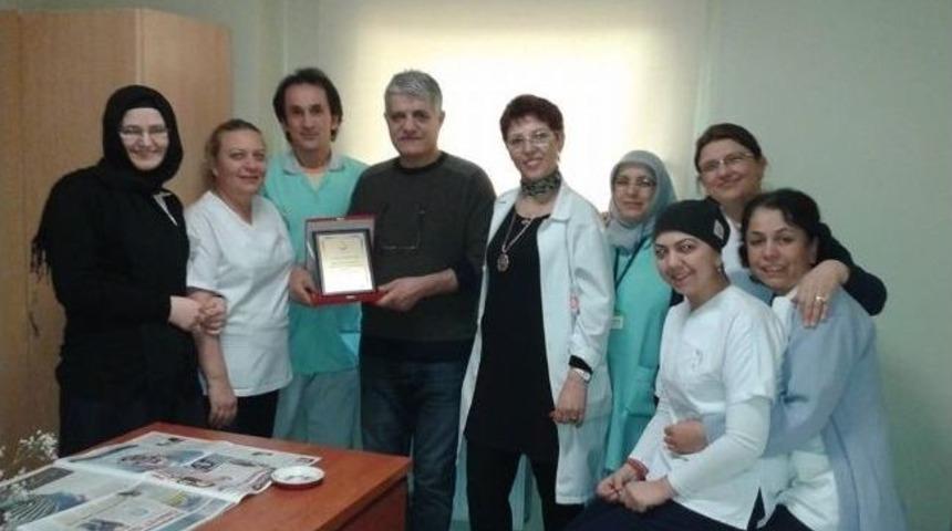 Opr. Dr. Burhan Gencer Yılın Hekimi Se&ccedil;ildi