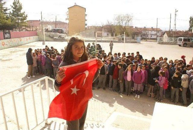 Seyitgazi'de 'istiklal Marşını En Güzel Okuma Yarışması'