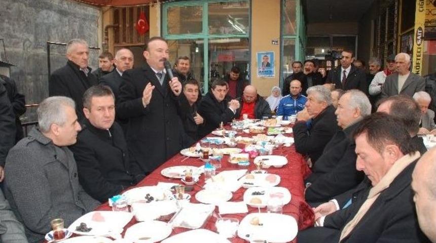 Başkan Doğan Esnaflarla Bir Araya Geldi