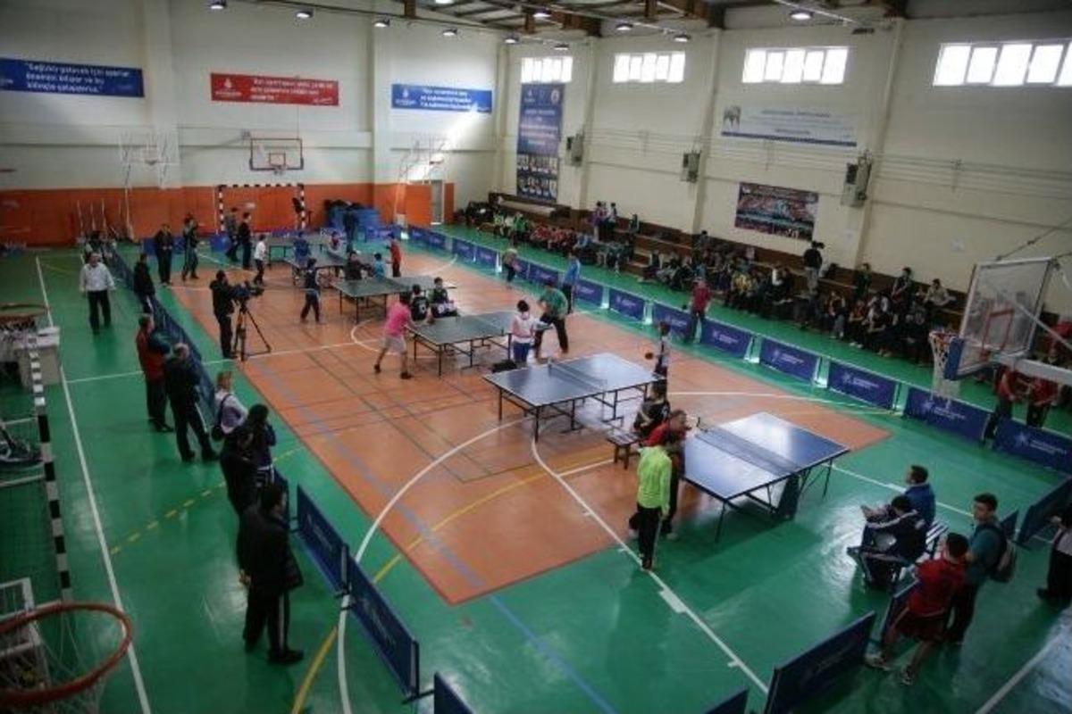 Masa Tenisi Turnuvasında Ter D&ouml;kt&uuml;ler