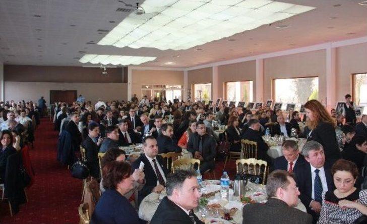 Sağlık Bakanı Dr. Müezzinoğlu, Tıp Bayramında Edirne’de Sağlık Çalışanlarıyla Kahvaltıda Bir Araya Geldi G3