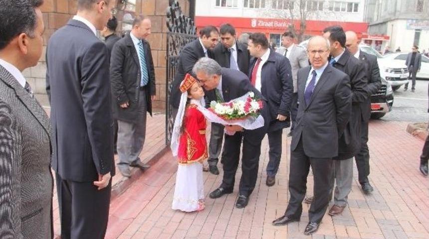 Gümrük Ve Ticaret Bakanı Hayati Yazıcı Iğdır’da