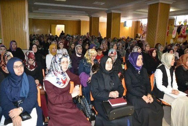 &Ccedil;orlu M&uuml;ft&uuml;l&uuml;ğ&uuml;nde &Ccedil;ocuk Gelişimi Konferansı 1