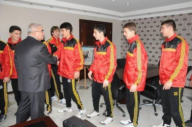 &Ccedil;orlu Aslanspor Başkan Baysan&rsquo;ı Ziyaret Etti 1