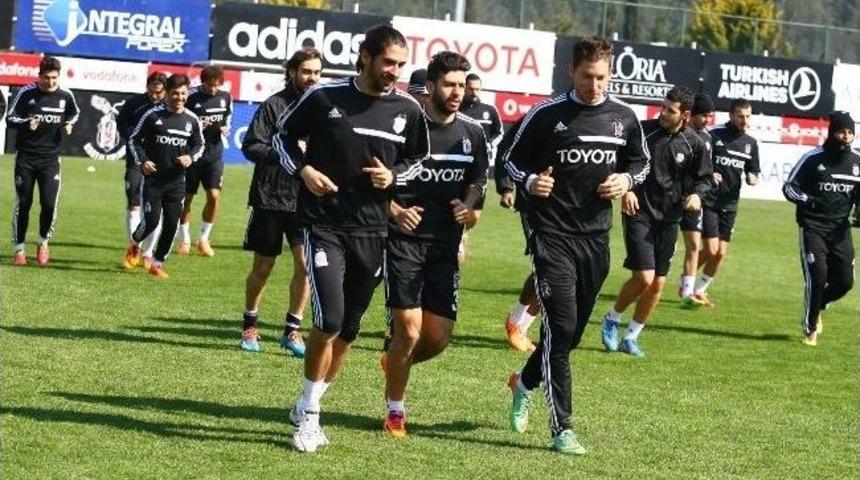 Beşiktaş, &Ccedil;aykur Rizespor Ma&ccedil;ının Hazırlıklarını Tamamladı