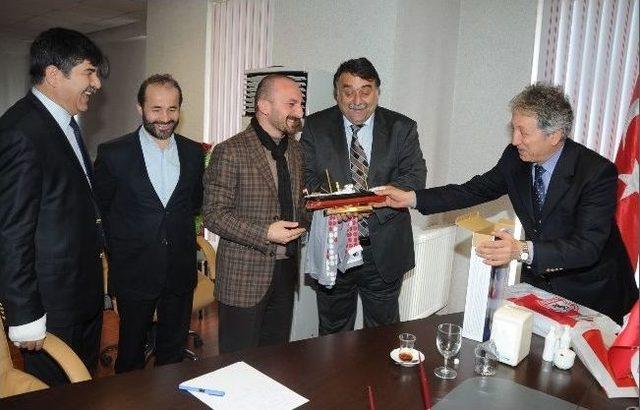 Tff Kul&uuml;p Lisans Kurulu Başkanı, Samsunspor&rsquo;u Ziyaret Etti 1