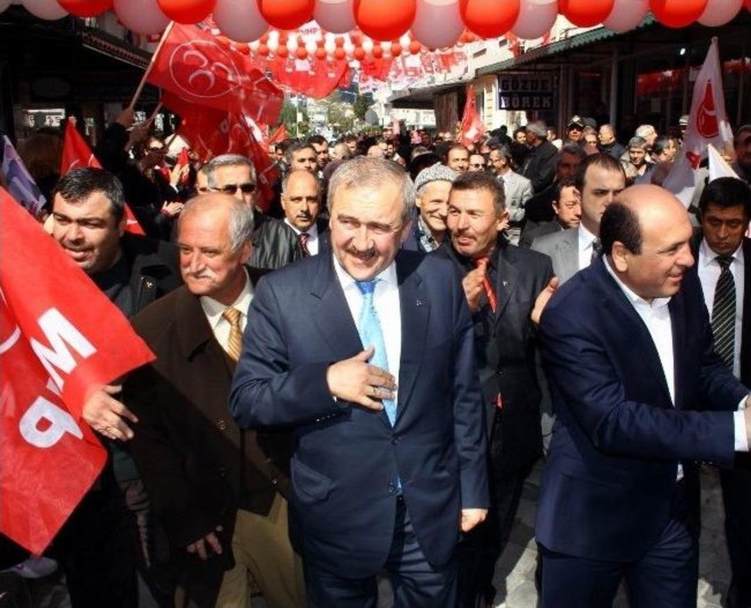 Tuncay Kılı&ccedil;&rsquo;a Altınoluk&rsquo;ta Sevgi Seli