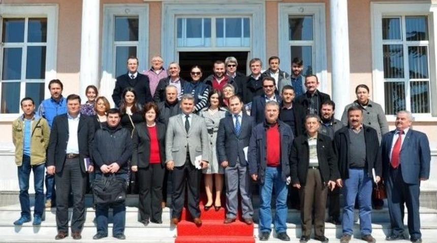 Basın İlan Kurumu Tekirdağ Şube M&uuml;d&uuml;r&uuml; Canbey, Gazetecilerle Bir Araya Geldi