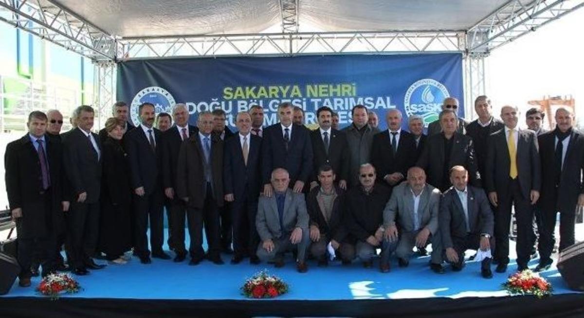 Sakarya Nehri Doğu B&ouml;lgesi Sulama Kanalı&rsquo;nın Temeli Atıldı