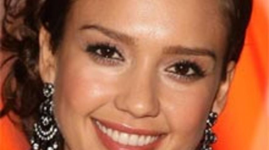 3 &Uuml;nl&uuml; 3 Makyaj Taktiği